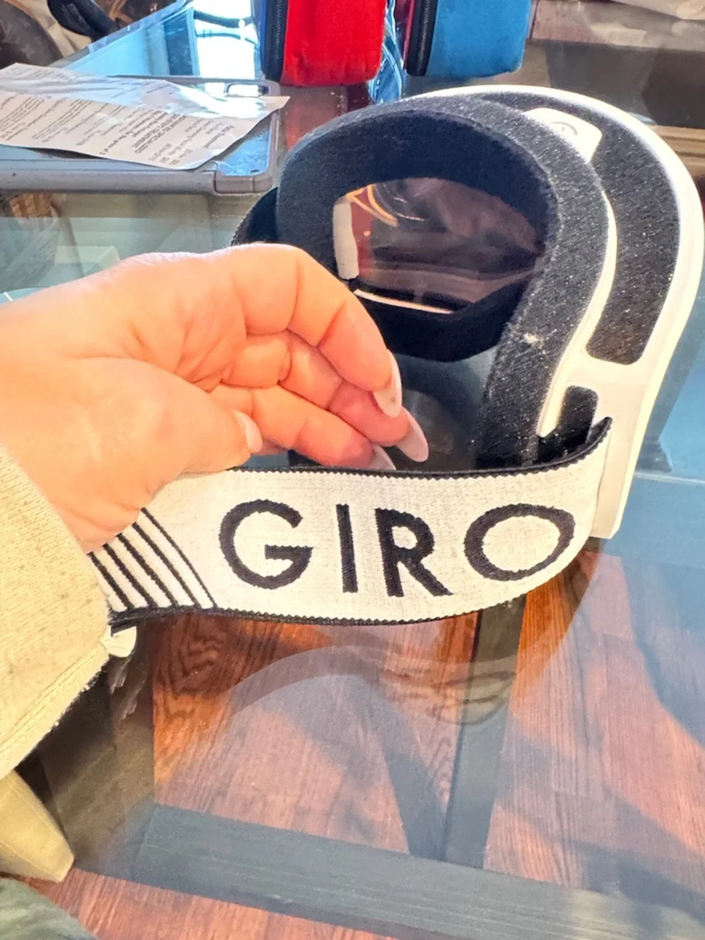 Giro White Frame Ski Goggles with Amber/Brown Lens